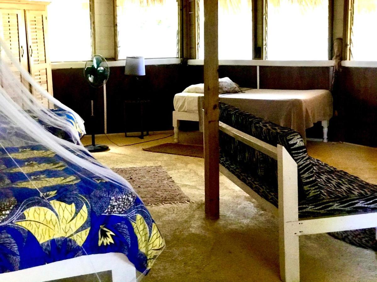 Moringa Ingadi Treasure Beach Exterior foto