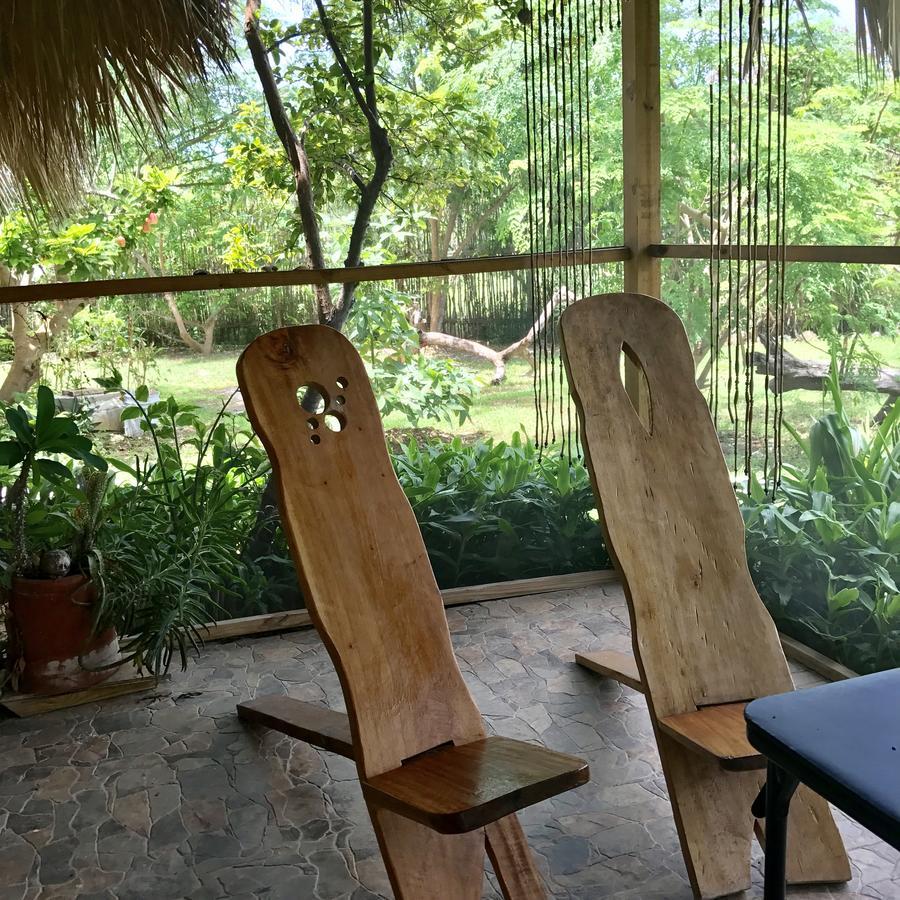 Moringa Ingadi Treasure Beach Exterior foto